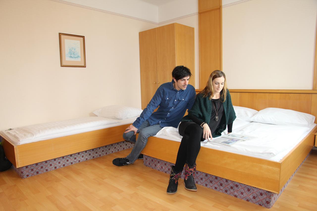 Wohnen Beim Baecker Weinberger Bed & Breakfast Ибс ан дер Донау Екстериор снимка